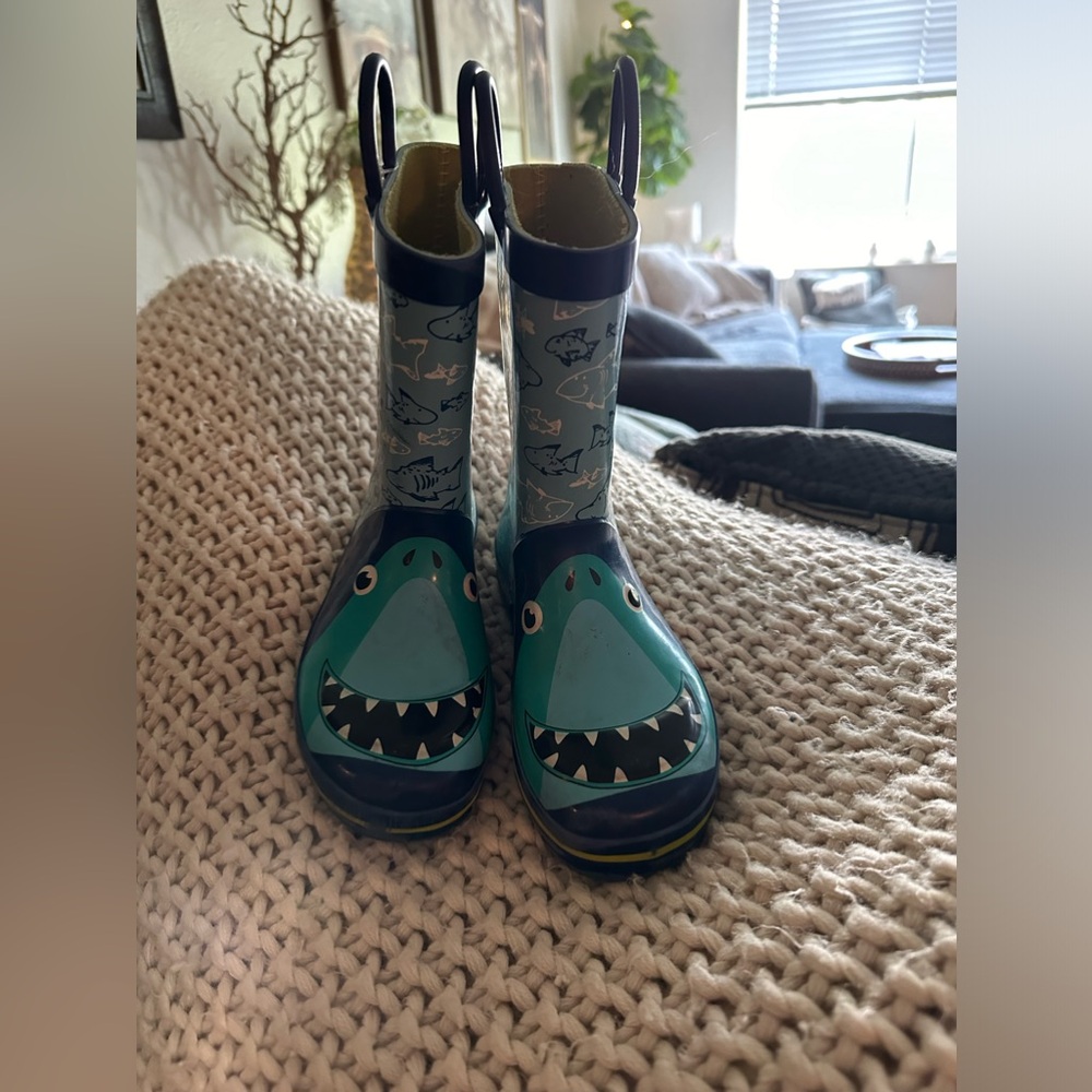 western chief shark boys rainboot